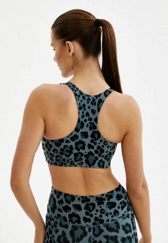 Топ спортивный Beself