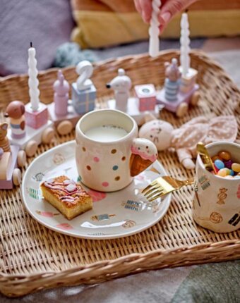 Кружка керамическая Блумингвиль МИНИ (Bloomingville MINI), кремовая, 255 мл женщинам