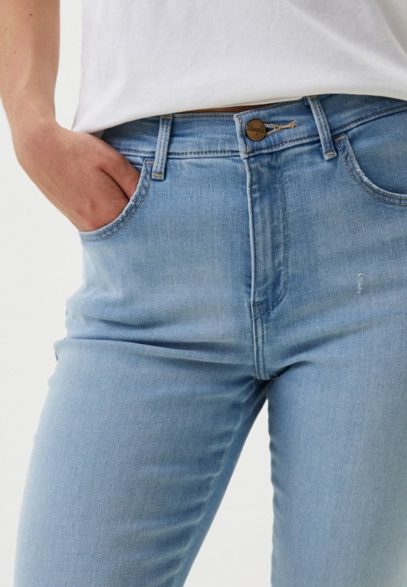 Джинсы Wrangler