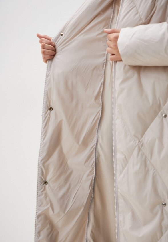 Пуховик Снежная Королева