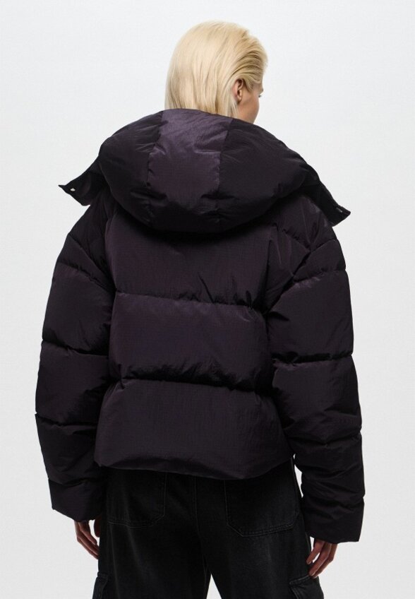 Пуховик Red September