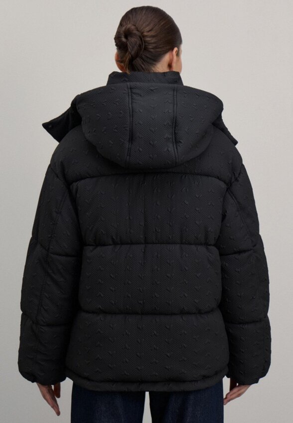 Пуховик Zarina