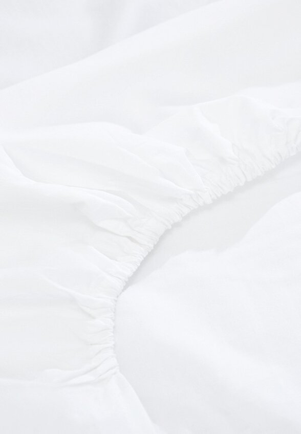 Простыня 2-спальная Boss