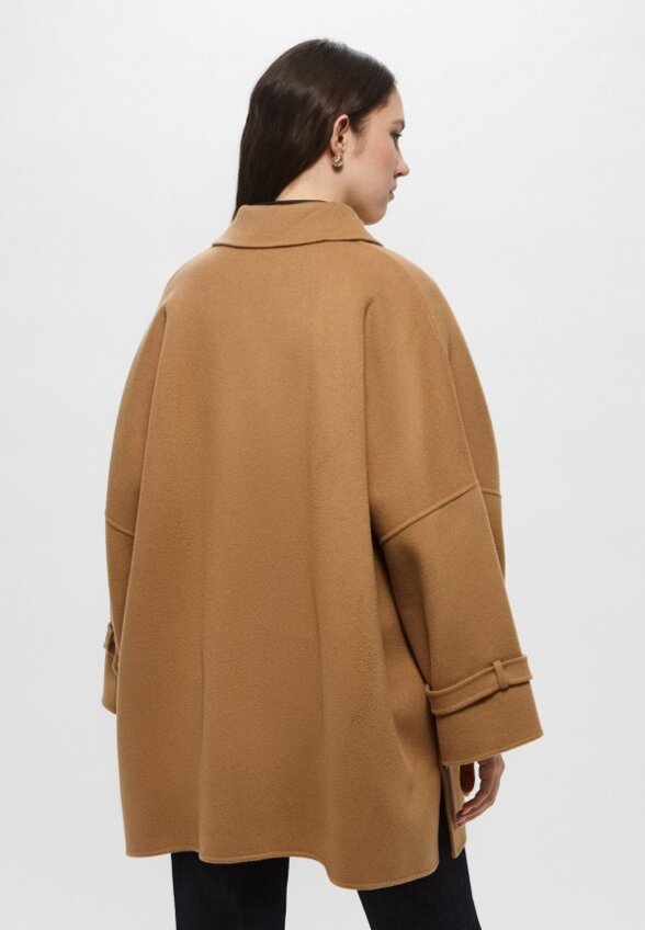 Пальто двубортное Weekend Max Mara