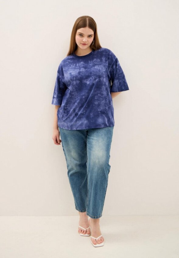 Футболка Lessismore