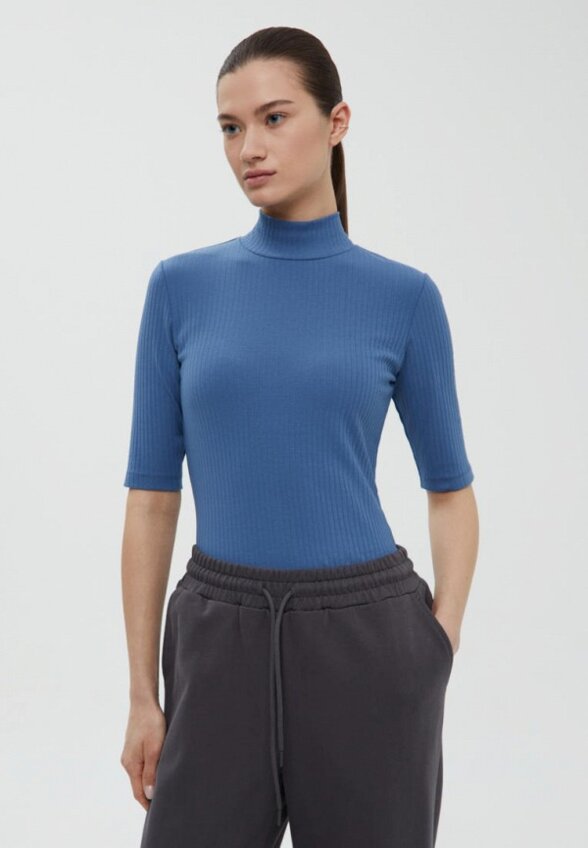 Водолазка Finn Flare