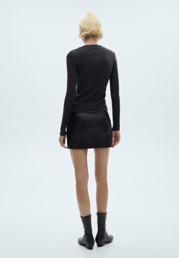 Лонгслив Mango