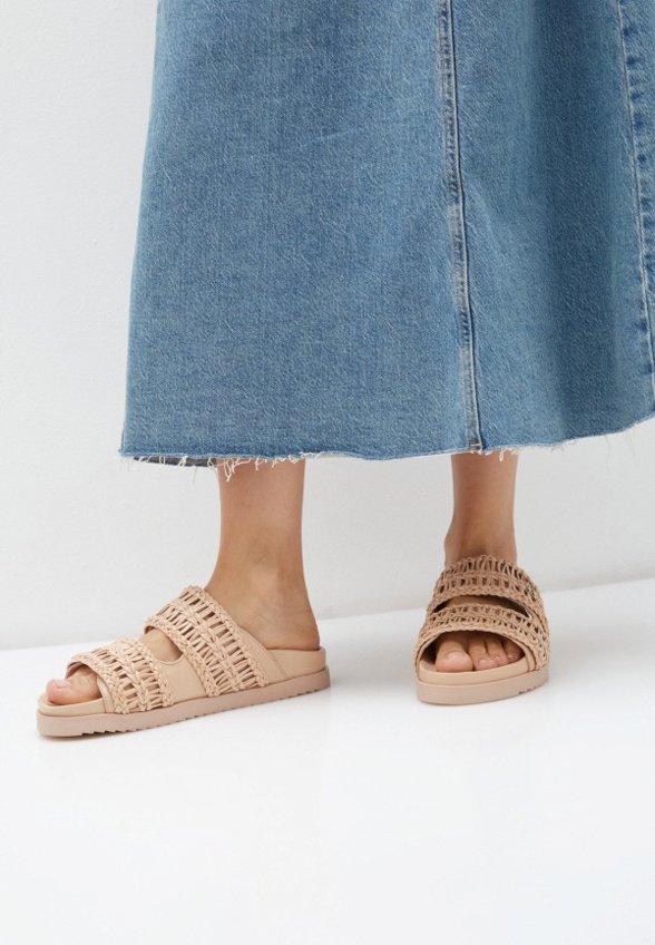 Сабо Patrizia Pepe