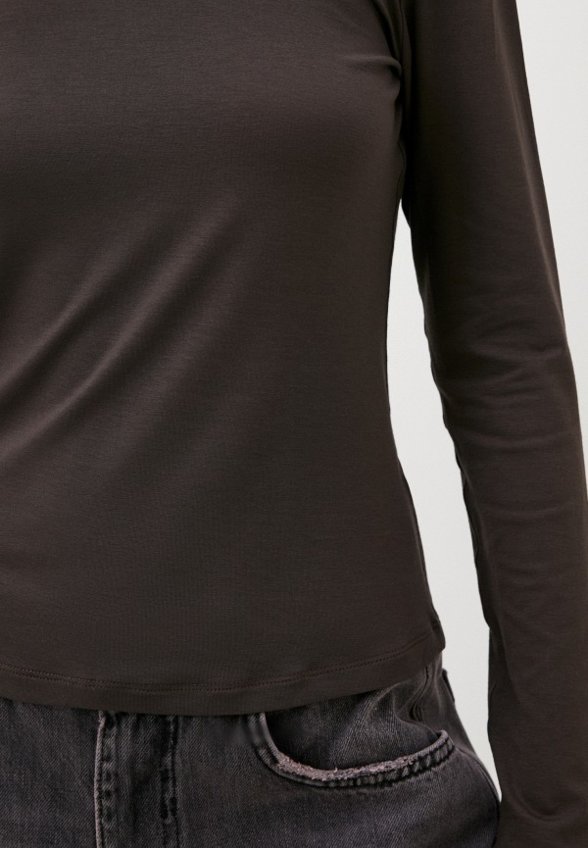 Лонгслив Basis