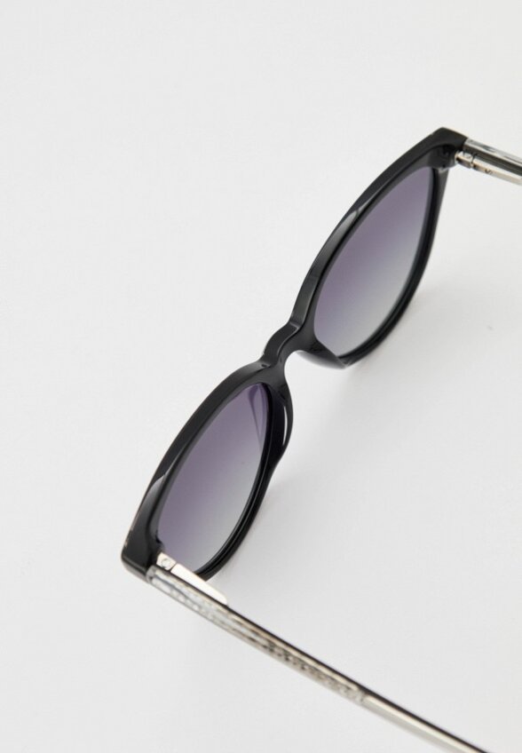 Очки солнцезащитные Vitacci