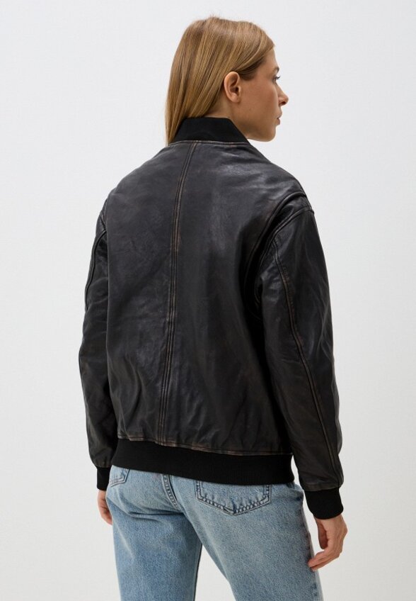 Бомбер Снежная Королева