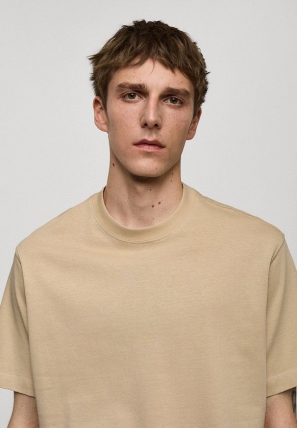 Футболка Mango Man