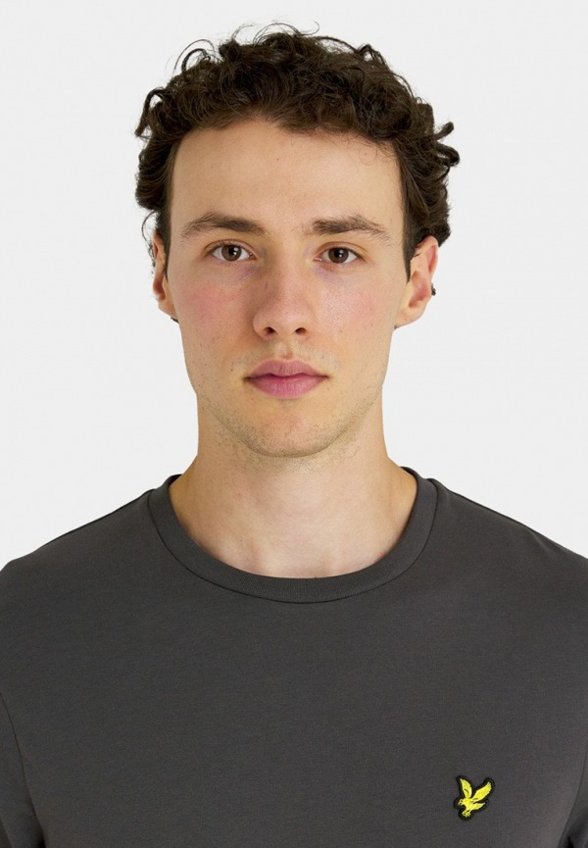 Футболка Lyle & Scott