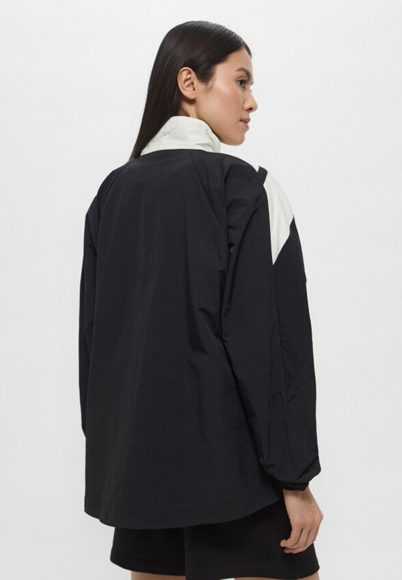 Ветровка Reebok