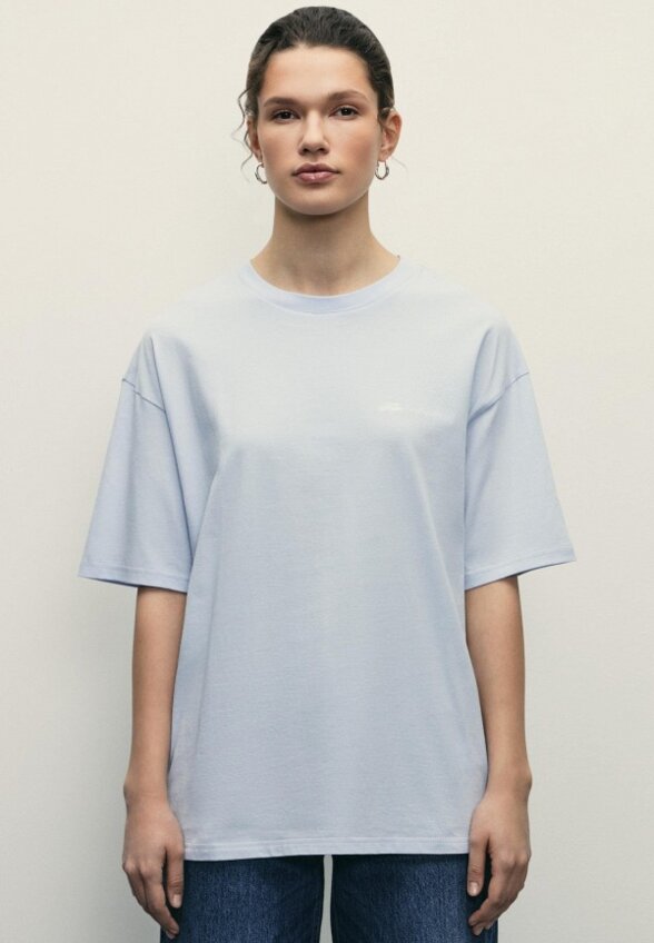 Футболка Zarina