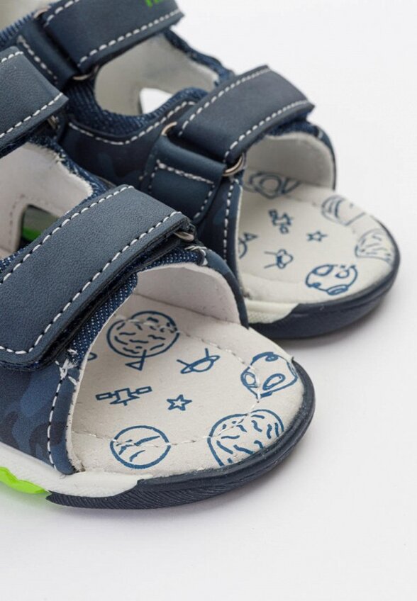 Сандалии Tikkago