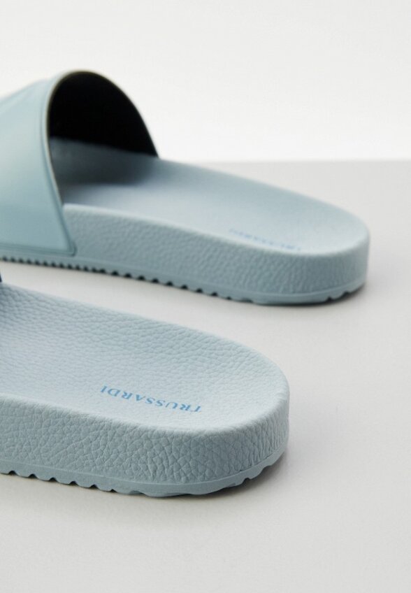 Сланцы Trussardi