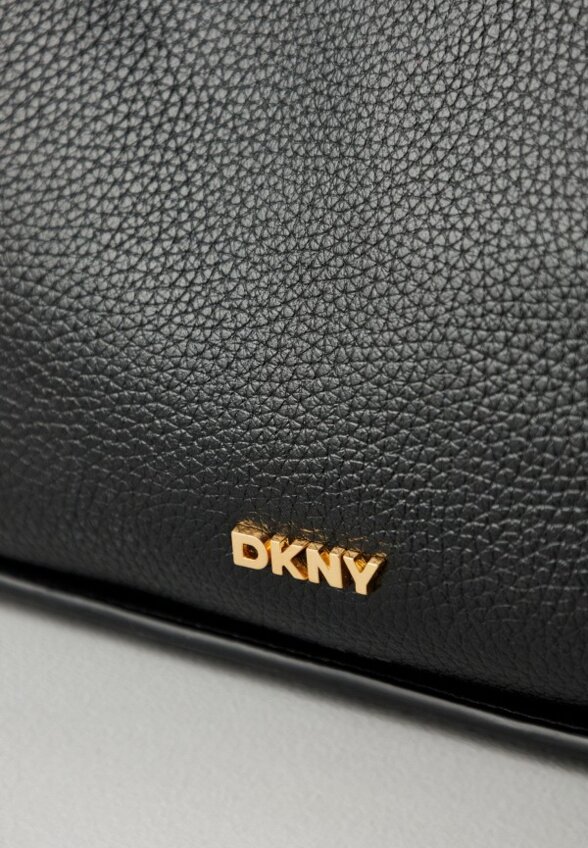 Сумка DKNY