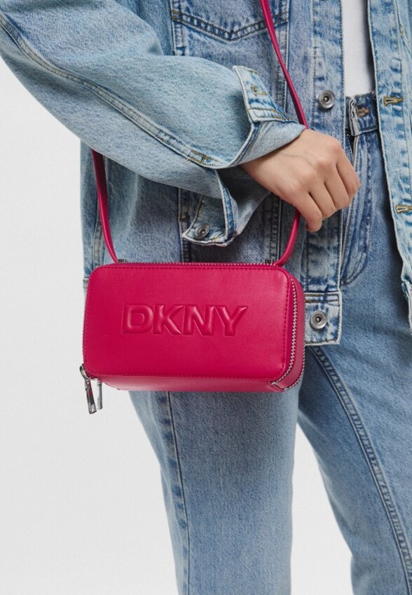 Сумка DKNY