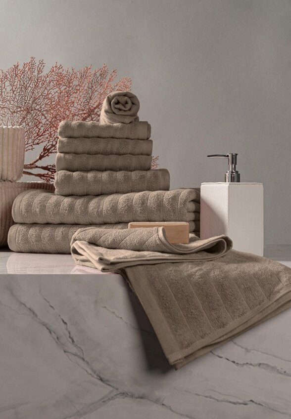 Комплект полотенец Estia