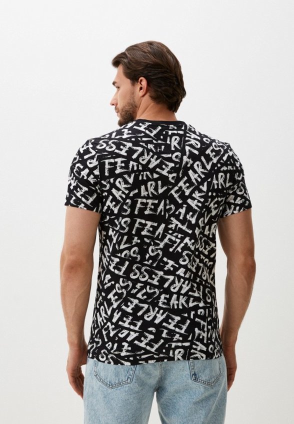 Футболка Colin's