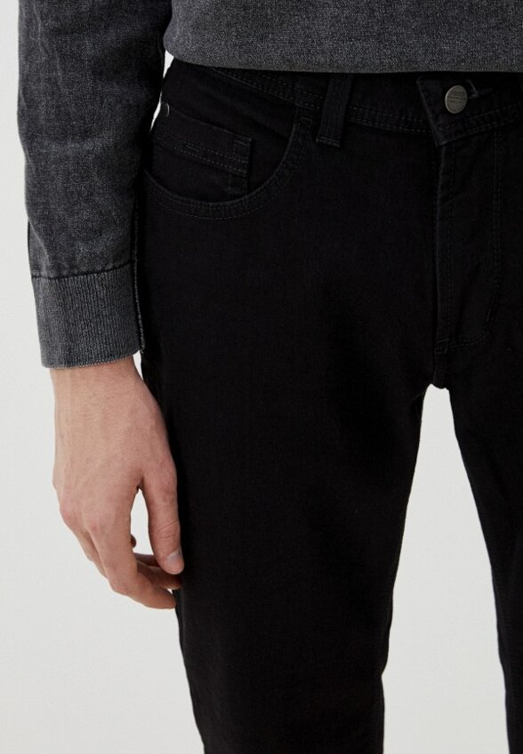 Джинсы Pioneer