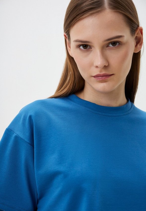 Футболка Minaku