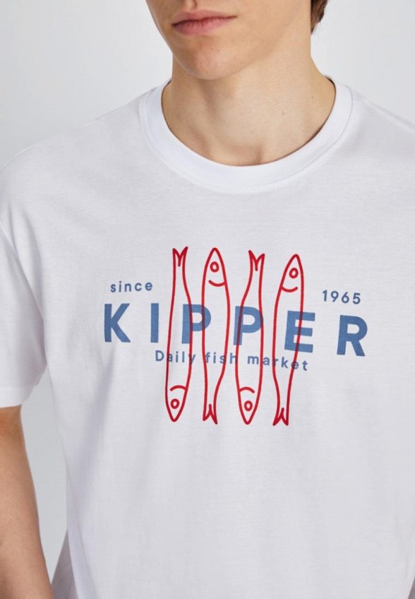 Футболка Finn Flare