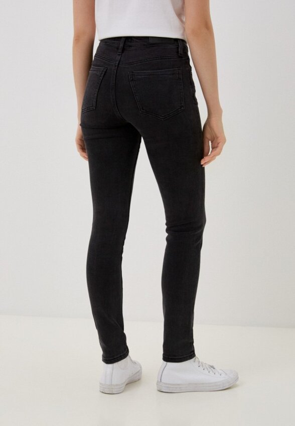 Джинсы Mossmore