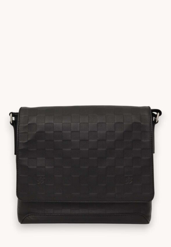 Louis Vuitton District