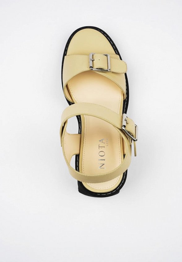 Босоножки Niota Line