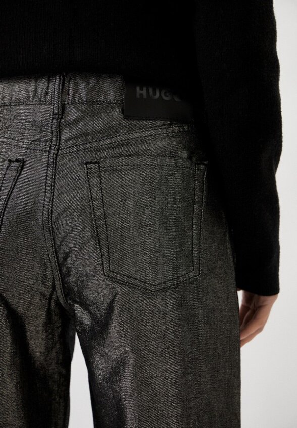 Джинсы Hugo