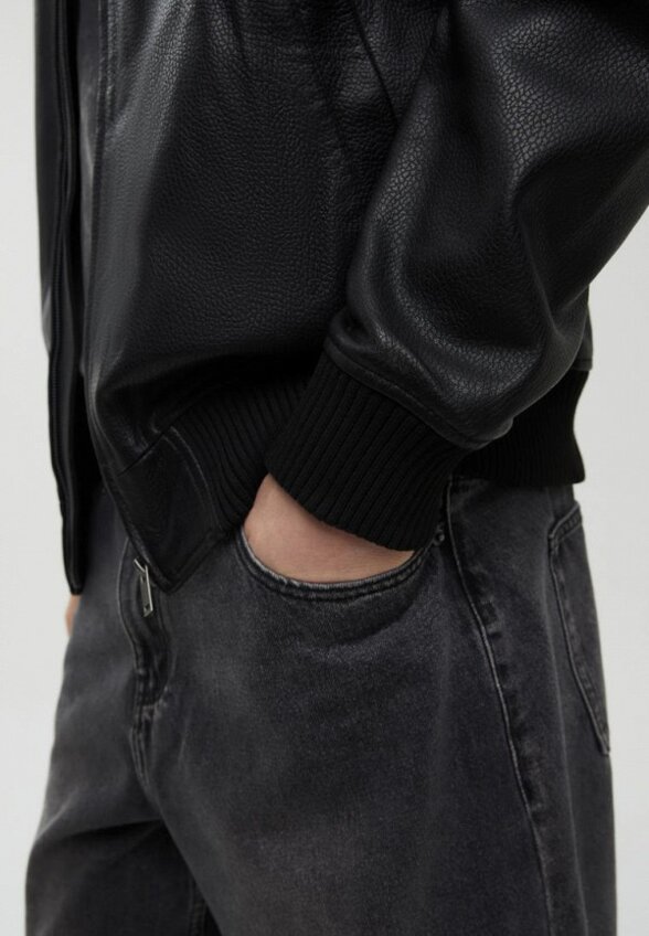 Куртка кожаная Finn Flare