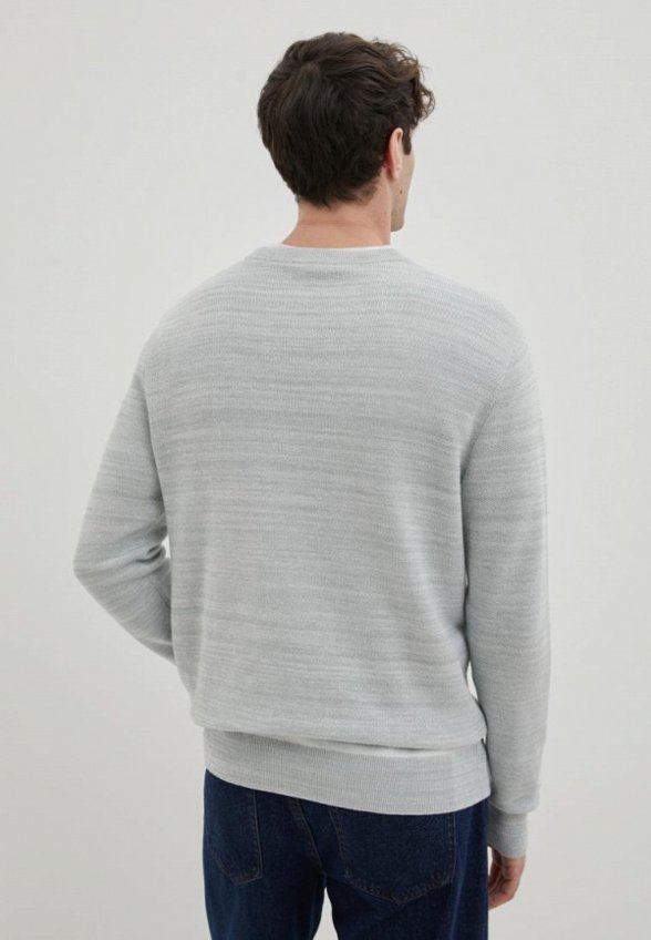 Джемпер Finn Flare