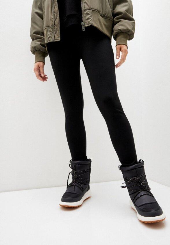 Дутики Helly Hansen