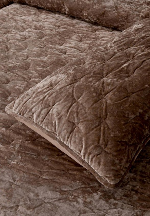 Комплект с покрывалом Sofi De Marko