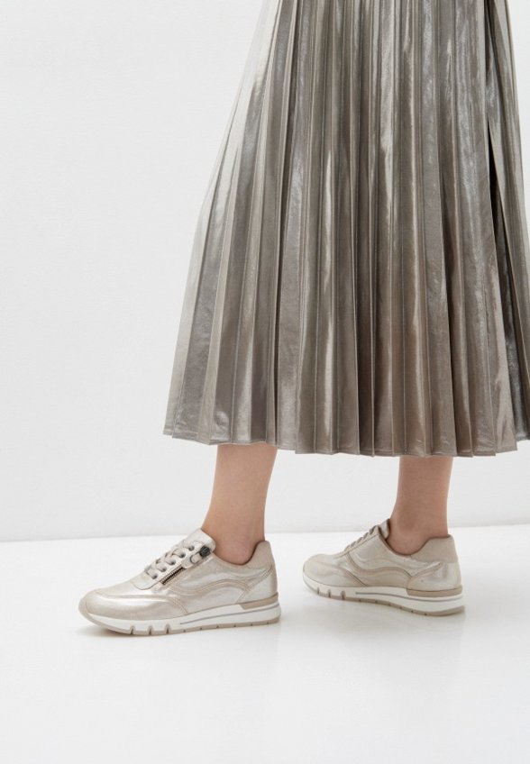 Кроссовки Caprice