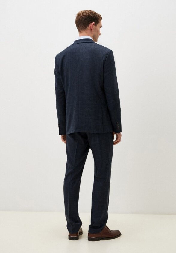 Костюм классический Laconi