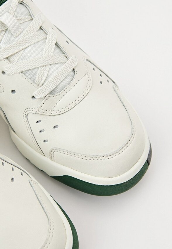 Кроссовки Lacoste