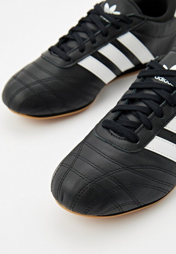 Кроссовки adidas Originals