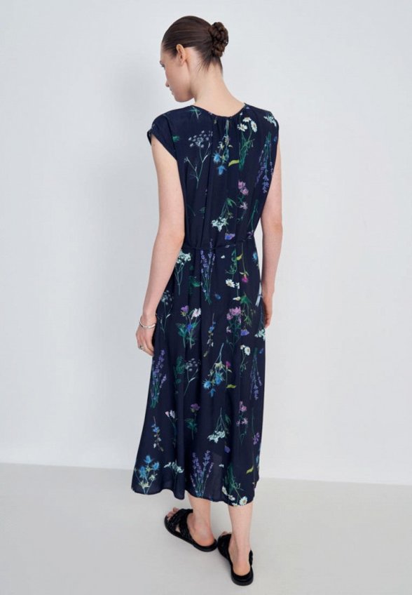 Платье Finn Flare