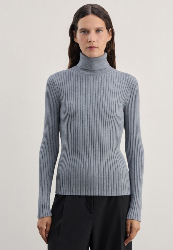 Водолазка Zarina