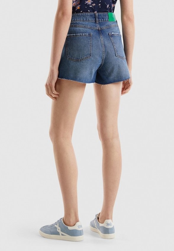 Шорты джинсовые United Colors of Benetton