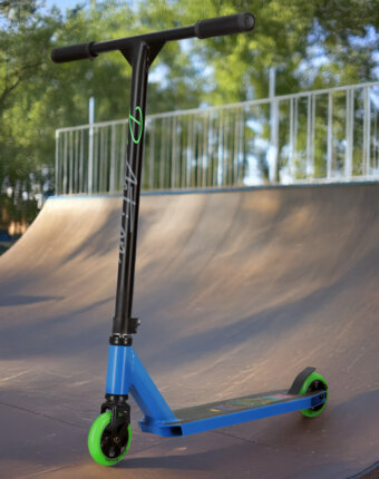 Cамокат Reaction Stunt 1.1, 110 мм, Мультицвет детям