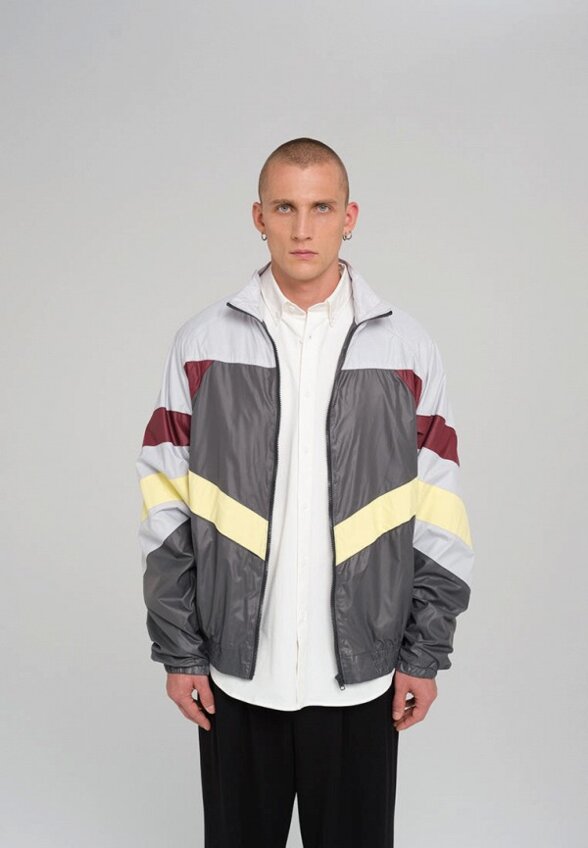 Ветровка Some People