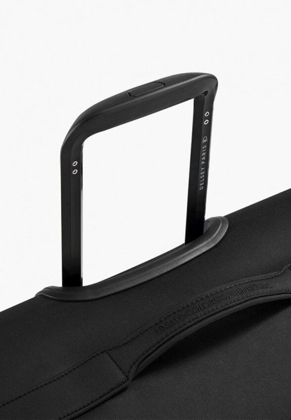 Чемодан Delsey