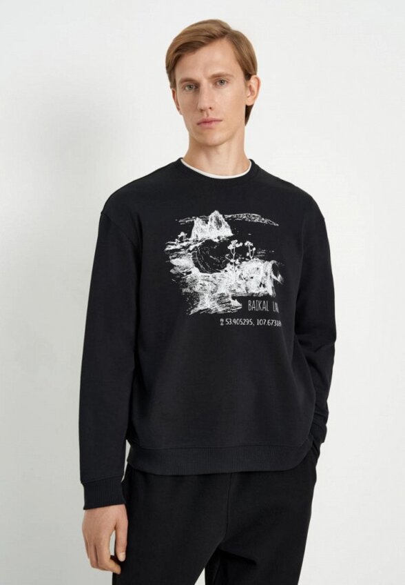 Свитшот Finn Flare