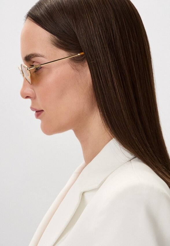 Очки солнцезащитные Miu Miu