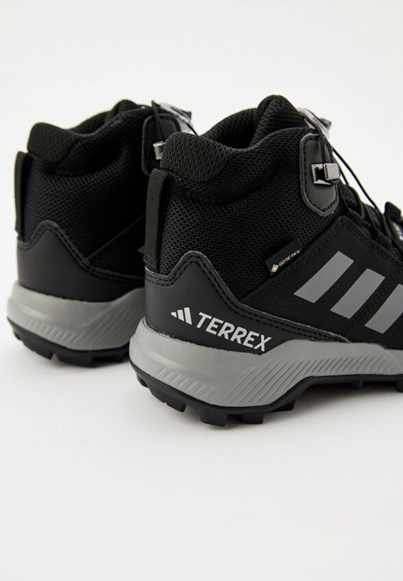 Ботинки трекинговые adidas