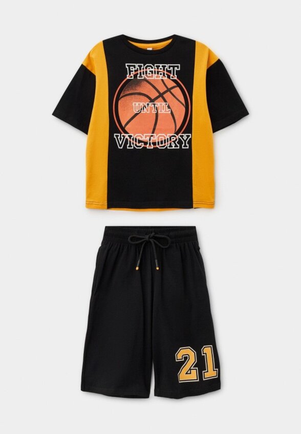Футболка и шорты PlayToday